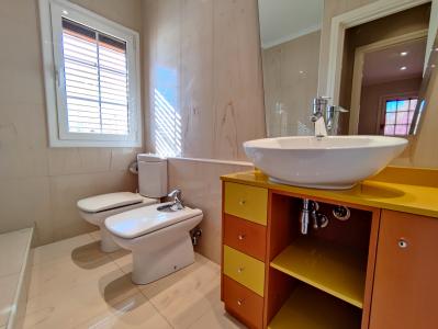 Unifamiliar adosada en Lloguer a Badalona Travessera Montigalà - Joan Amigó I Barriga