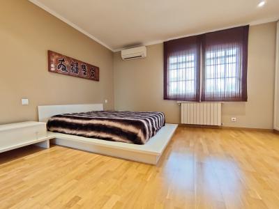 Unifamiliar adosada en Lloguer a Badalona Travessera Montigalà - Joan Amigó I Barriga