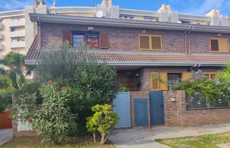 Unifamiliar adosada en Lloguer a Badalona Travessera Montigalà - Joan Amigó I Barriga