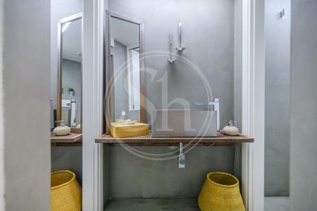 Local comercial en venda a Barcelona Traspaso Restaurante Carrer Regàs