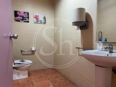 Local comercial en venda a Barcelona Traspaso Local Mare De Deu Del Port - Carrer Foc