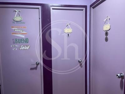 Local comercial en venda a Barcelona Traspaso Local Mare De Deu Del Port - Carrer Foc