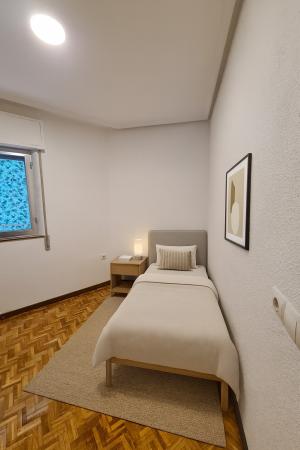 Piso en Alquiler en Madrid Calle Peña Veiga