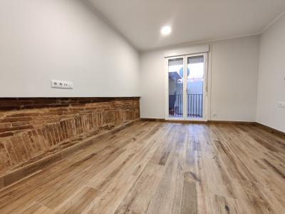 Apartamento para Alugar em Barcelona Gran De Sant Andreu - Sòcrates