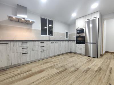 Apartamento para Alugar em Barcelona Gran De Sant Andreu - Sòcrates