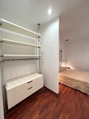 Apartment for Rent in Barcelona De La Costa - Ferran Puig