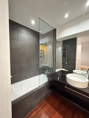 Apartment for Rent in Barcelona De La Costa - Ferran Puig