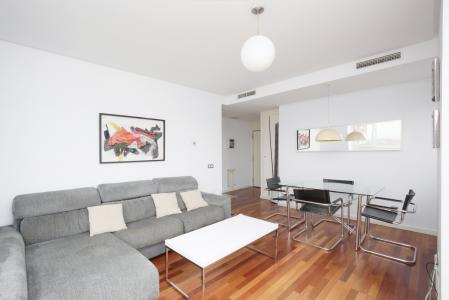 Appartamento in Affitto a Madrid Dulce Chacón - Fuente De La Mora