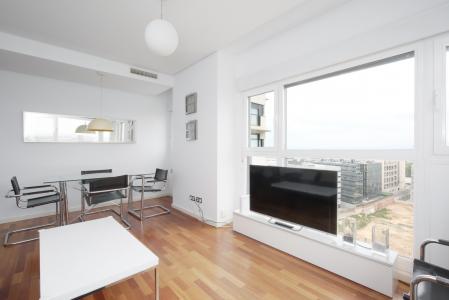 Appartamento in Affitto a Madrid Dulce Chacón - Fuente De La Mora