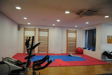 Appartamento in Affitto a Madrid Dulce Chacón - Fuente De La Mora