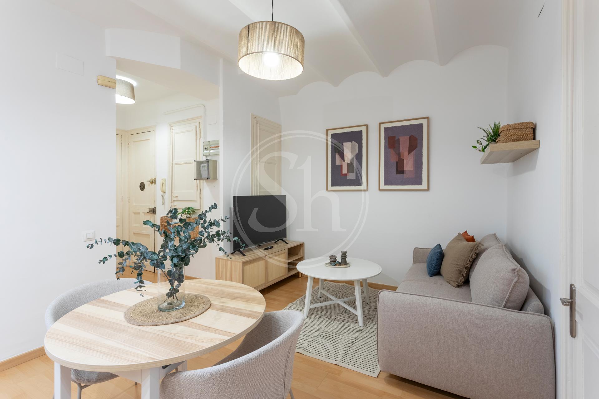 Appartamento in Affitto a Barcelona Avinguda Gaudí - Rosselló