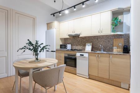 Appartamento in Affitto a Barcelona Avinguda Gaudí - Rosselló