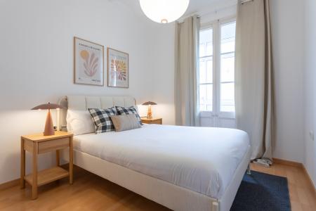 Appartamento in Affitto a Barcelona Avinguda Gaudí - Rosselló