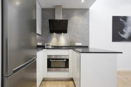 Квартира в аренду в Madrid Calle Buenavista - Calle De La Fe