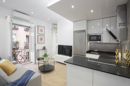 Квартира в аренду в Madrid Calle Buenavista - Calle De La Fe