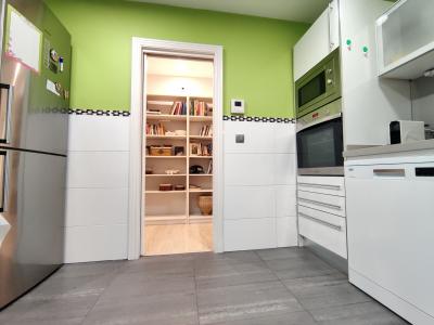 Piso en Alquiler en Barcelona Floridablanca - Rda. Sant Antoni