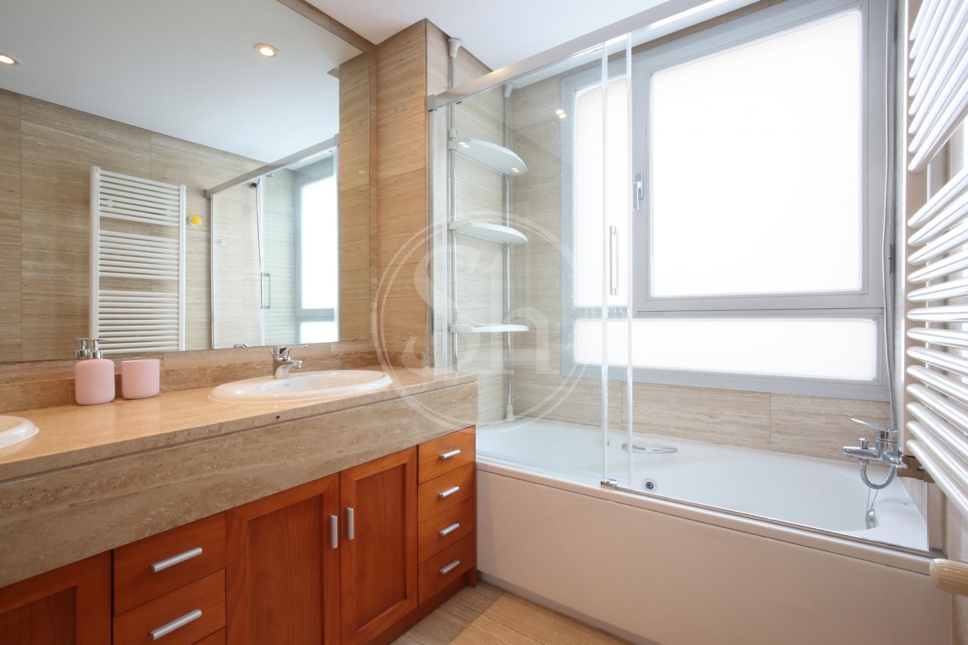 property_image_12