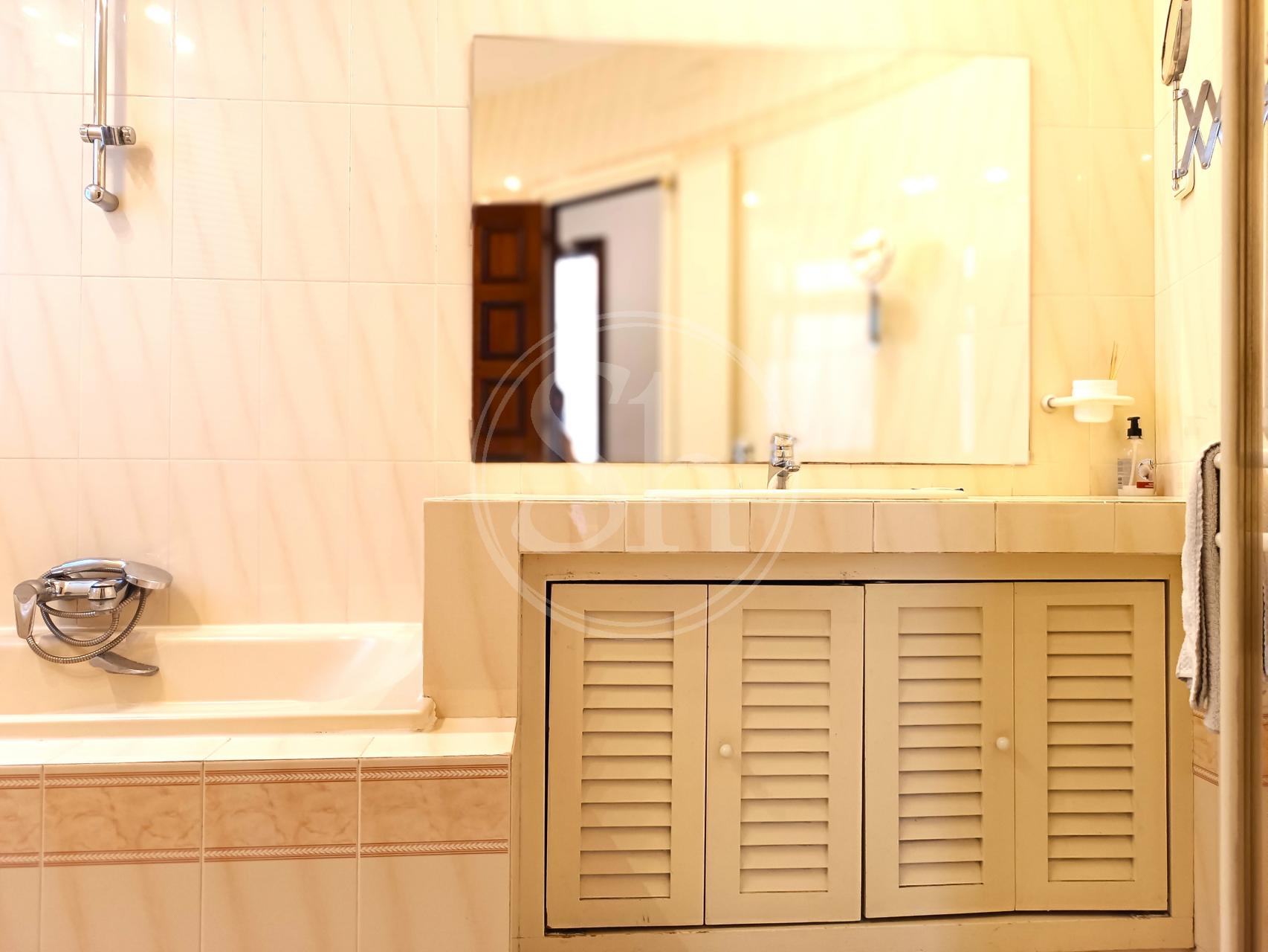 property_image_36