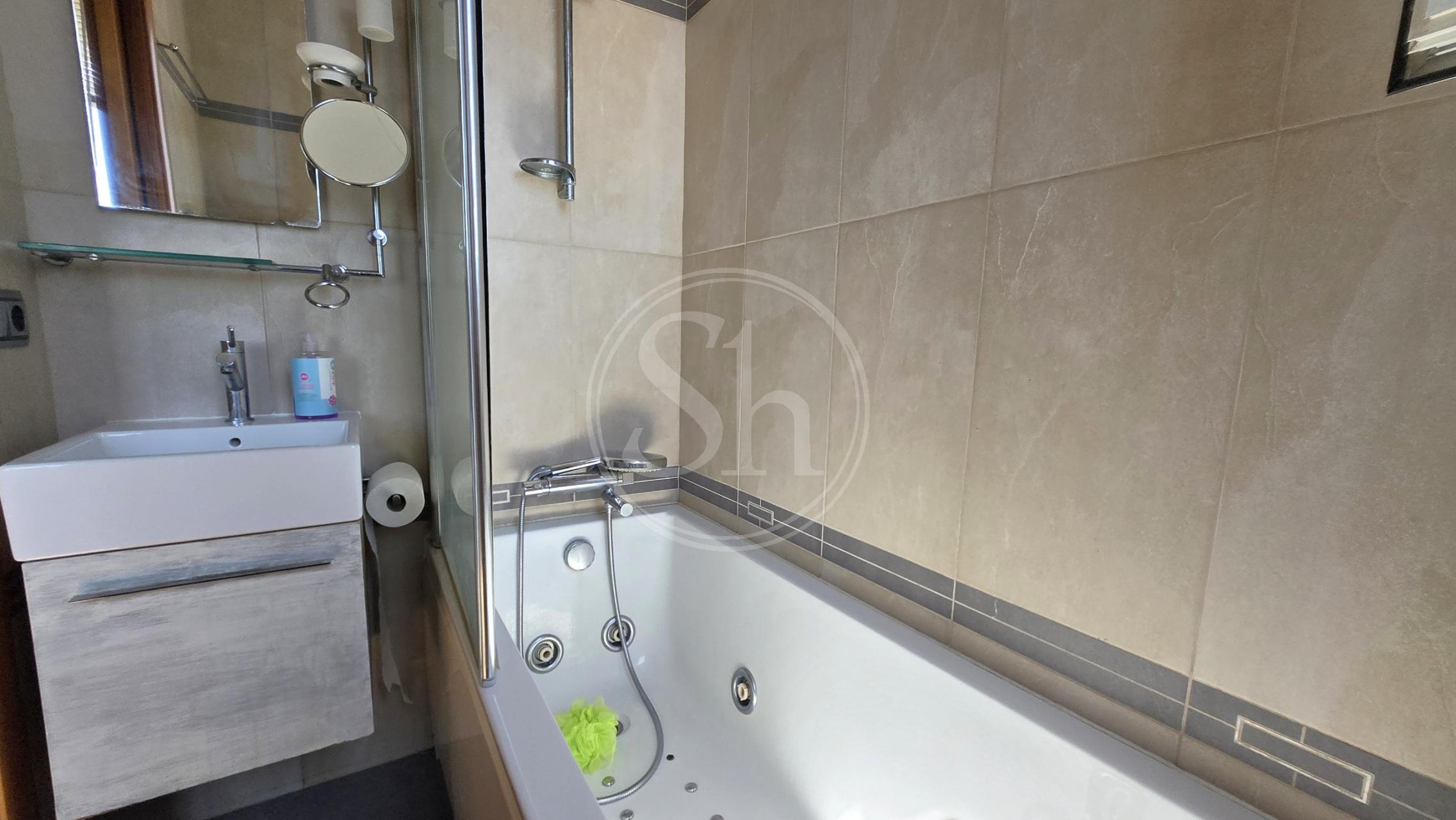 property_image_44