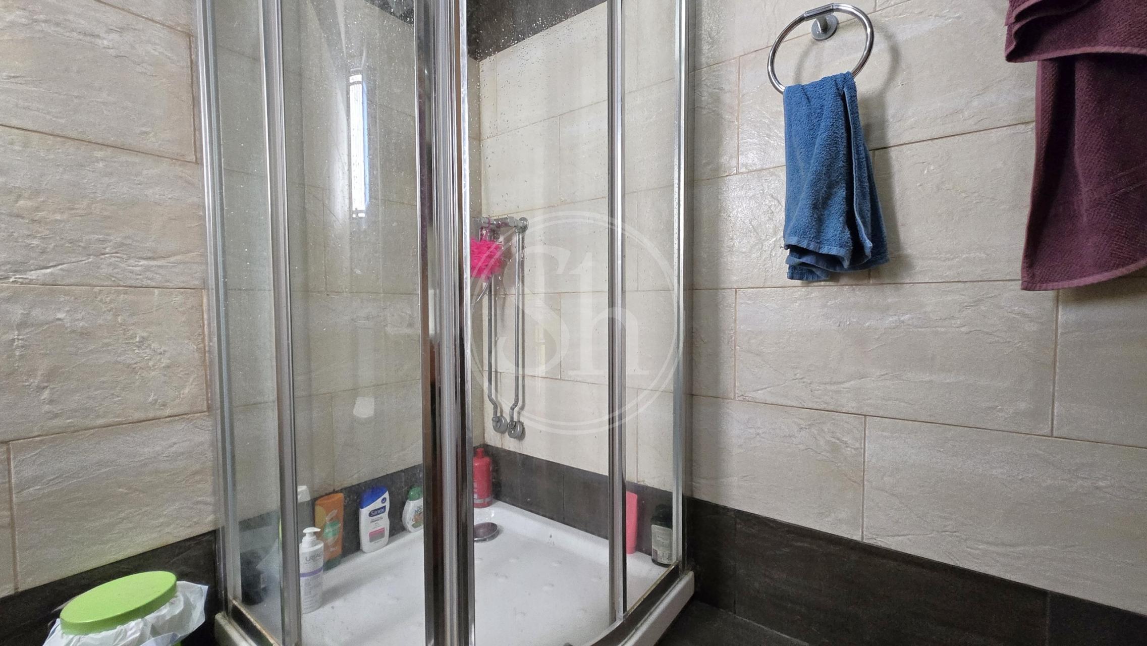 property_image_40