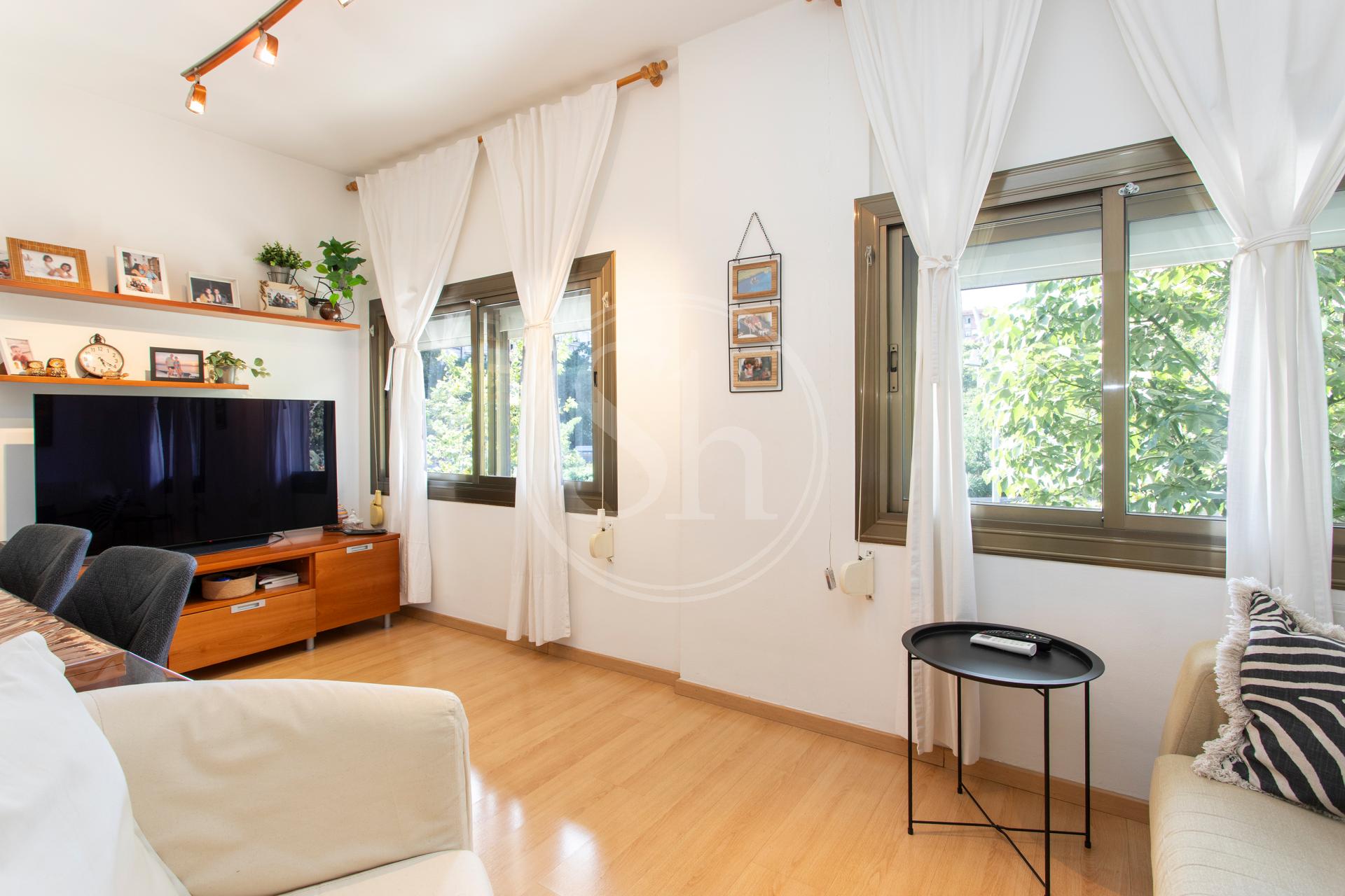 Josep Estivill - Meridiana | Sant Andreu | Barcelona | REF 143VE42EJ11