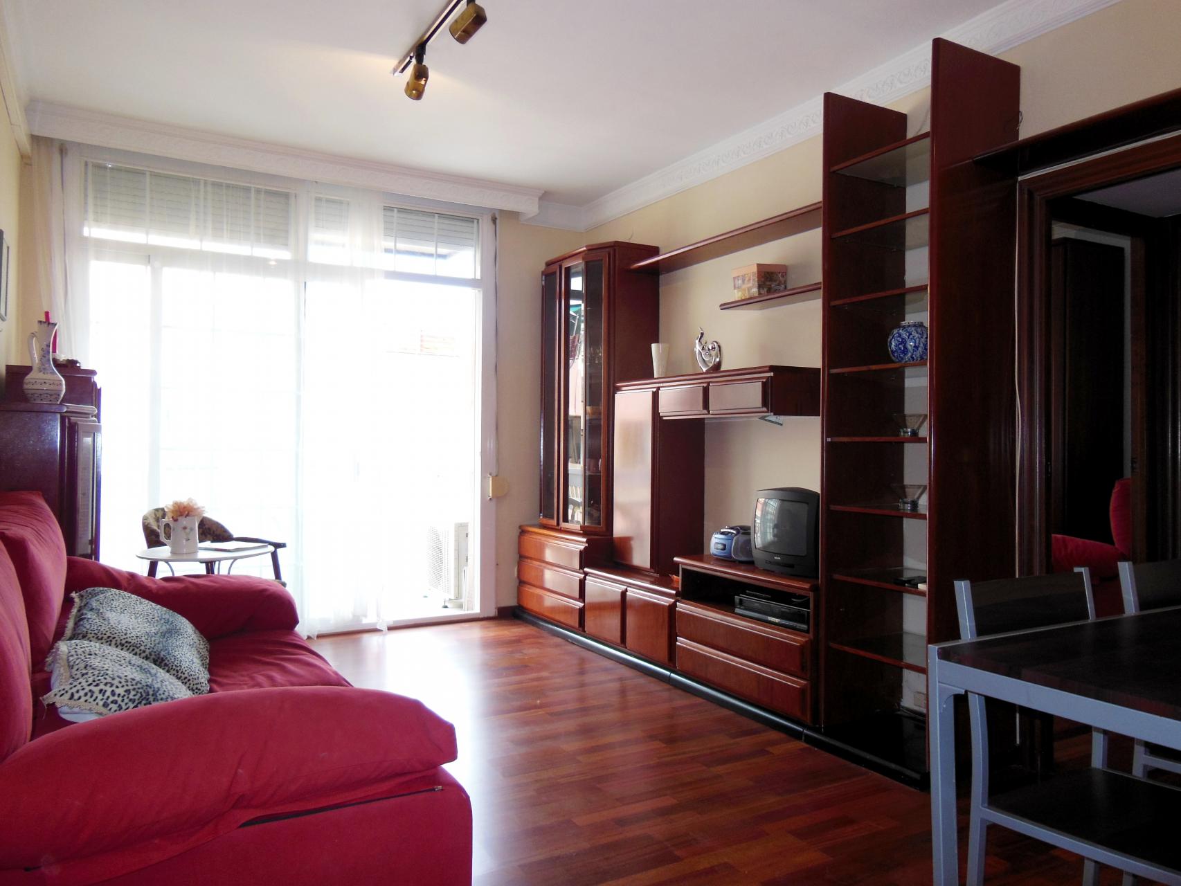 Cienfuegos - Comtessa Pardo Bazán | Sant Andreu | Barcelona | REF 7EIC45AE
