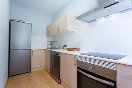 Aquiler apartamento de 4 habitaciones en calle Casanova - Londres