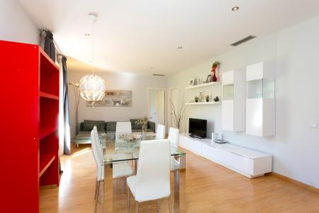 Aquiler apartamento de 4 habitaciones en calle Casanova - Londres