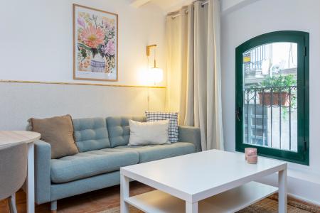 Appartement te huur in Barcelona Hort De La Bomba - Carretes