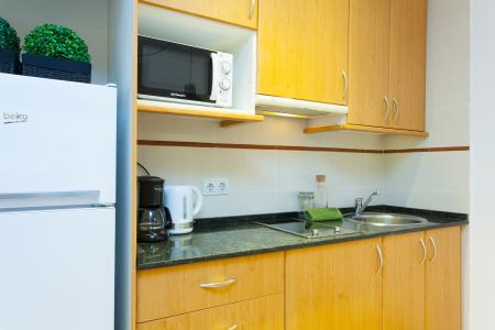 Appartement te huur in Barcelona Hort De La Bomba - Metro Parallel
