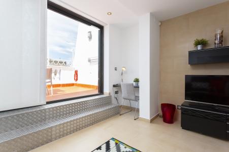 Appartement te huur in Barcelona Rocafort - Valencia