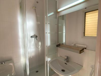 Penthouse te huur in Barcelona Passatge Garcia I Robles - Mare De Déu Del Coll