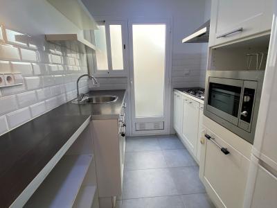 Penthouse te huur in Barcelona Passatge Garcia I Robles - Mare De Déu Del Coll