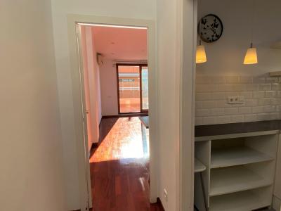 Penthouse te huur in Barcelona Passatge Garcia I Robles - Mare De Déu Del Coll