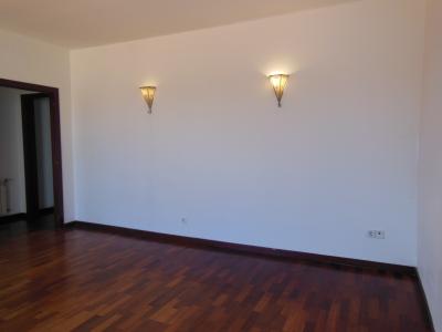 Appartement te huur in Barcelona Còrsega - Bailen