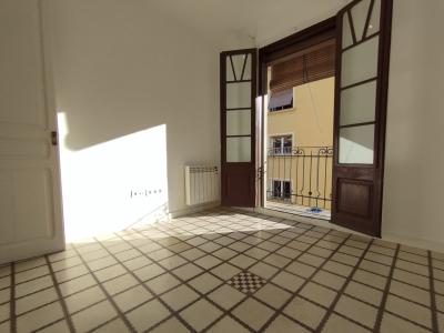 Pis en Lloguer a Barcelona Radas - Passeig De L'exposició