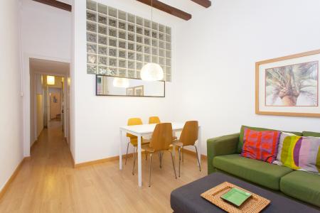Appartement te huur in Barcelona Portal Nou - Pça. Sant Agusti Vell