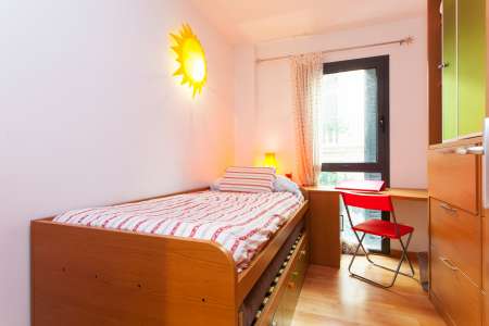 Wohnung zur Miete in Barcelona Sant Gil - Ronda Universitat