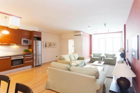 Ampio e luminoso appartamento in affitto a Barcellona