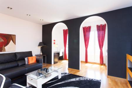 Appartement te huur in Barcelona Diputació - Muntaner