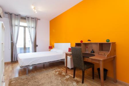 Appartement te huur in Barcelona Diputació - Muntaner