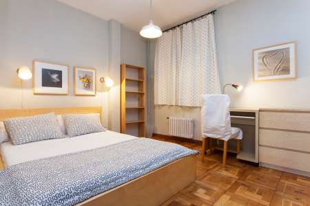 Appartement te huur in Barcelona Plaza Gala Placidia - Ferrocarrils Gracia