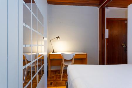 Appartement te huur in Barcelona Plaza Gala Placidia - Ferrocarrils Gracia