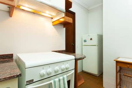 Appartement te huur in Barcelona Plaza Gala Placidia - Ferrocarrils Gracia
