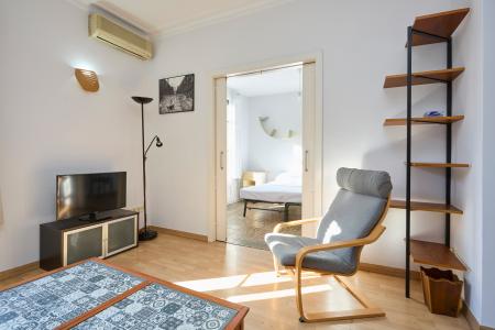 Flat rental in Carrer de Sepúlveda Eixample district of Barcelona
