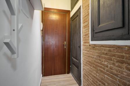 Apartamento de alquiler frente a Plaça del Pedró