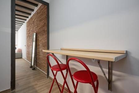 Apartamento de alquiler frente a Plaça del Pedró