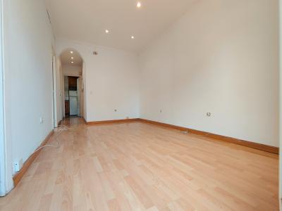 Apartment for Rent in Barcelona Jacquard - Rosés