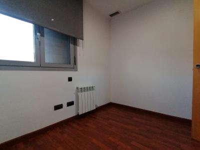 Otro zur Miete in Hospitalet Mileva Maric - Ciències