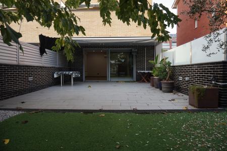 Otro te huur in Hospitalet Mileva Maric - Ciències